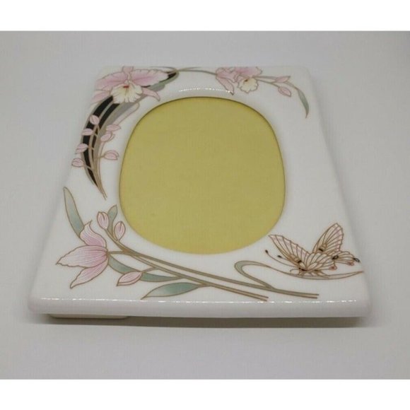Vintage Ceramic Picture Frame Decorative Photo Frame Made in Japan 5 1/4x3 3/4 - Picture 2 of 12